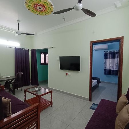 Sk Villa Homestay بونديتْشيري المظهر الخارجي الصورة