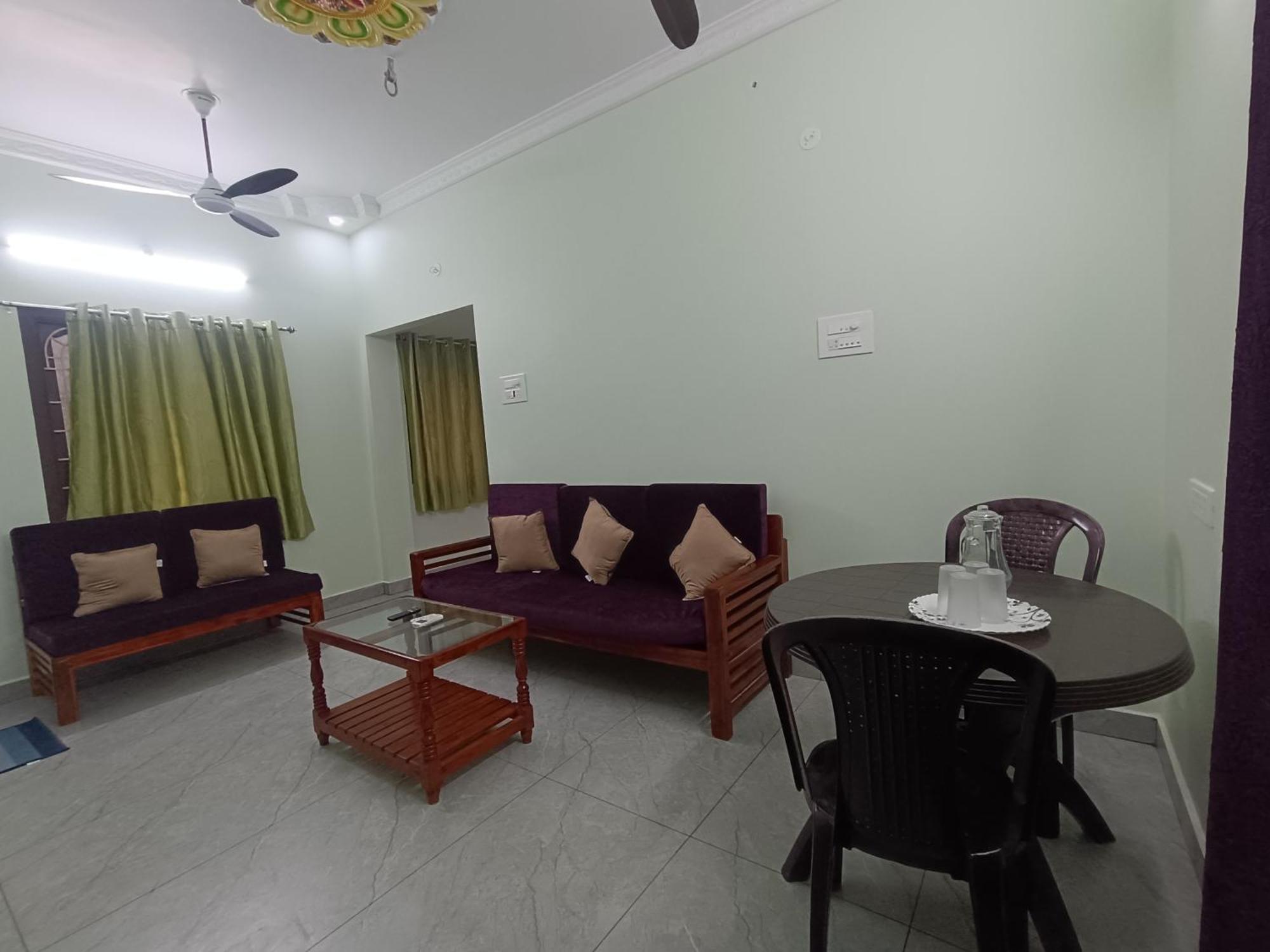 Sk Villa Homestay بونديتْشيري المظهر الخارجي الصورة